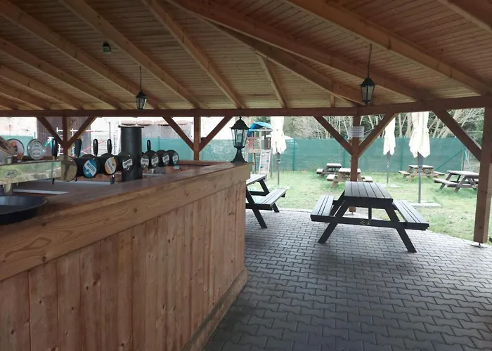 Отель Pivovar Maly Janek - Restaurace, A Stany Jince
