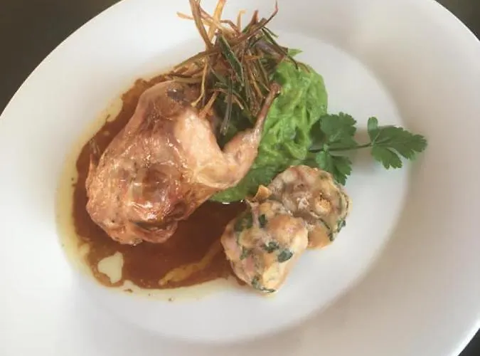 Отель Pivovar Maly Janek - Restaurace, A Stany Jince